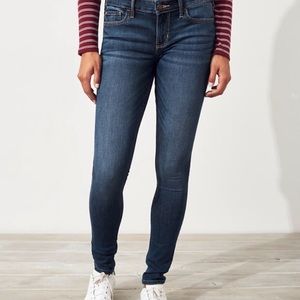 Hollister Skinny Jeans , size 1